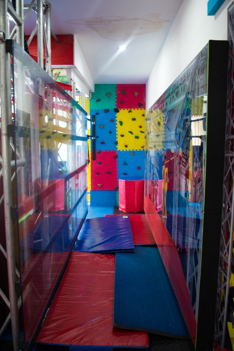 Spider wall